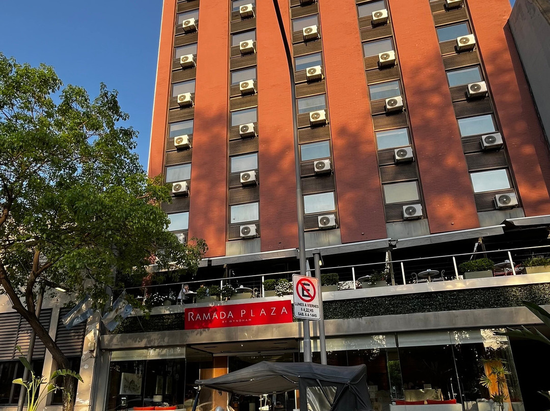 Hotel Garden Plaza主图