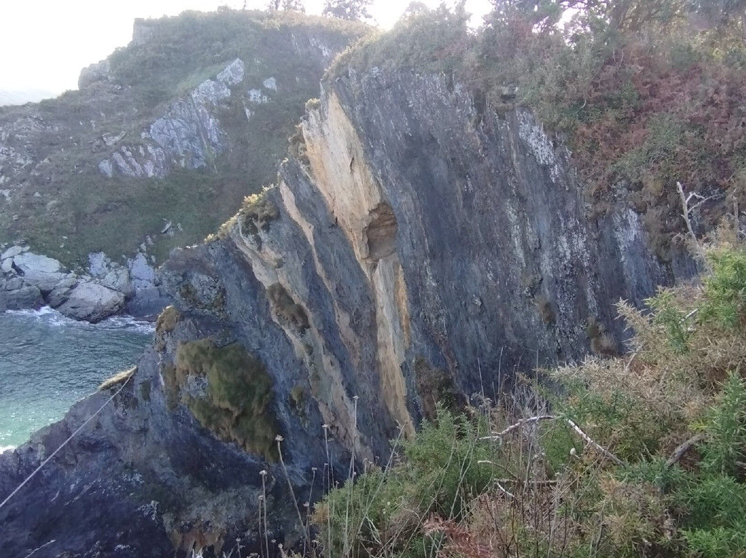 Cueva de la doncella-比韦罗必去景点