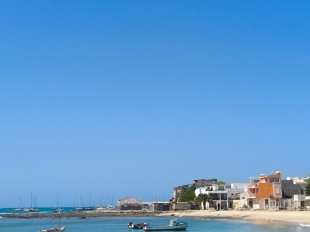 SolaCyberTours-萨尔雷必去景点