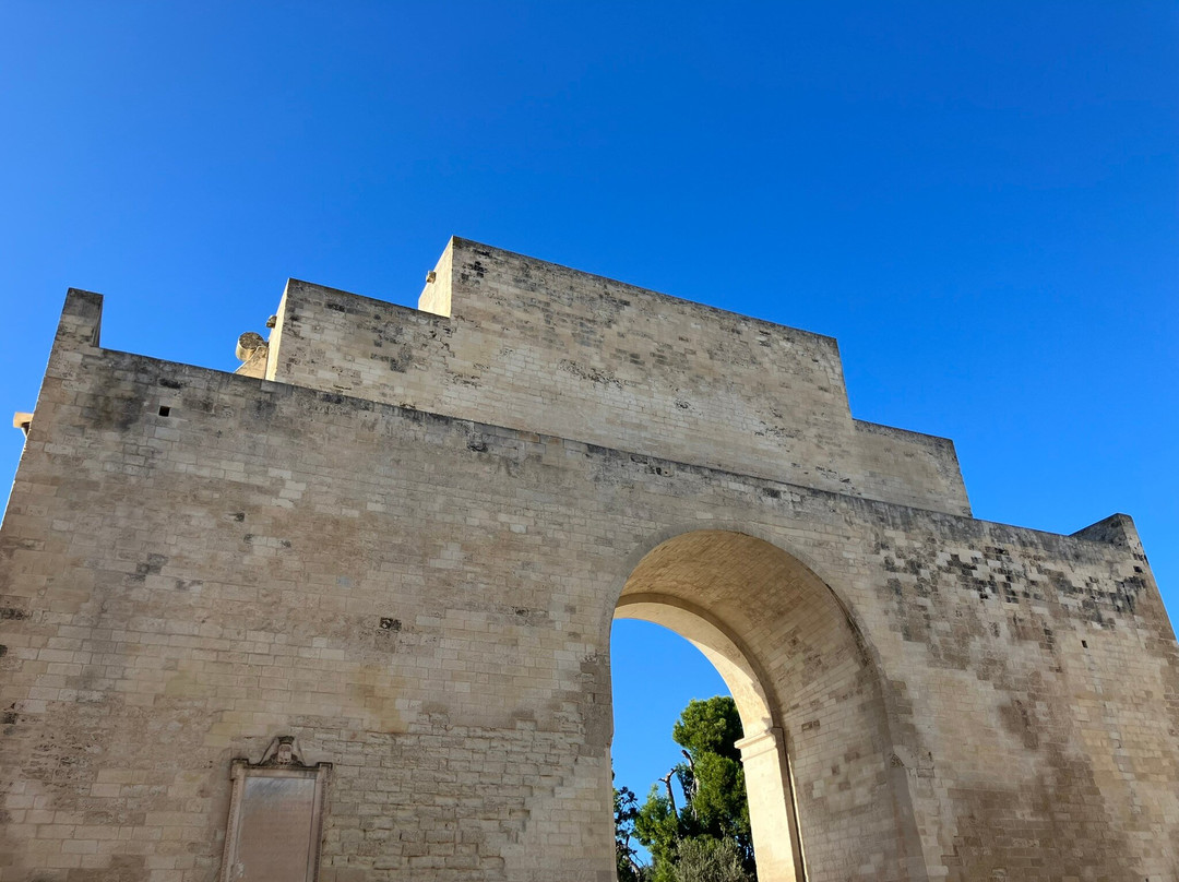 Porta Napoli-莱切必去景点