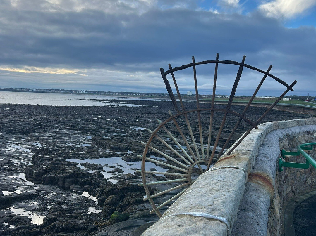 St. Mary's Lighthouse-惠特利湾必去景点