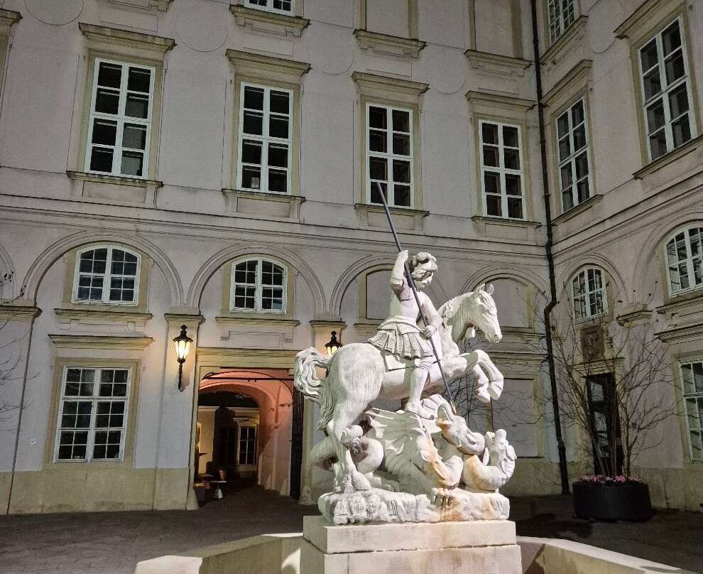 Fountain of St. George and the Dragon-布拉迪斯拉发必去景点