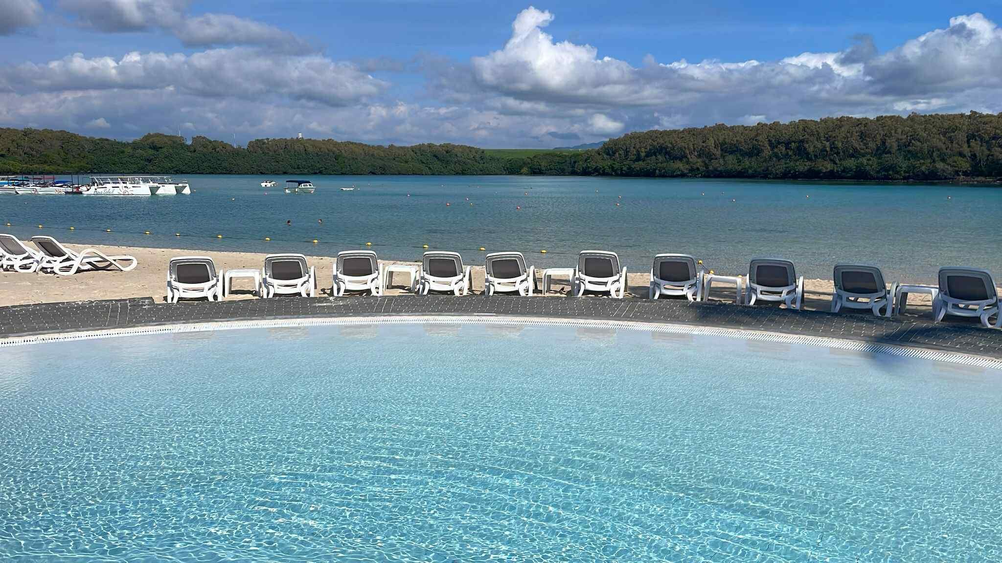 巨浪桑德拉尼度假及水疗酒店-泳池