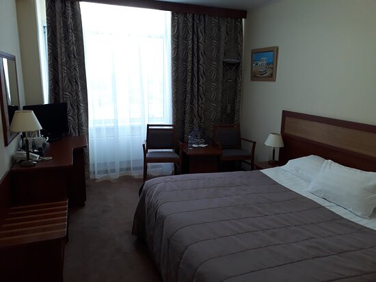 伊兹麦洛娃三角洲酒店主图