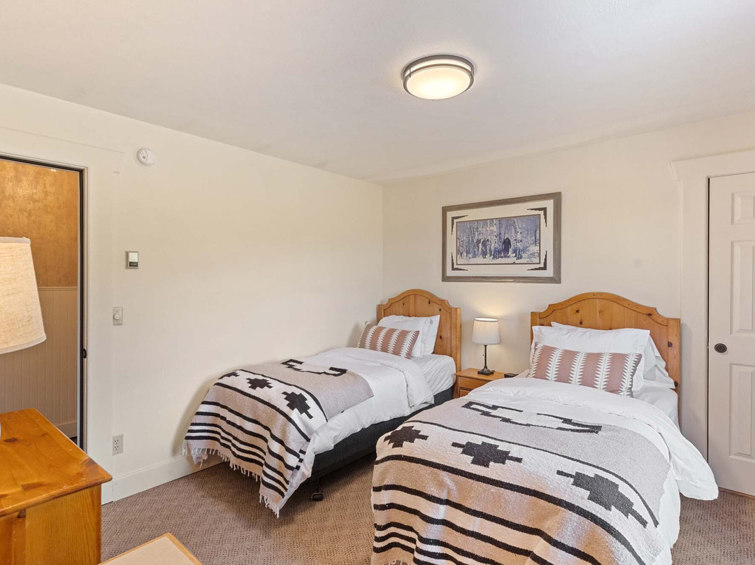True North Adventure Lodge