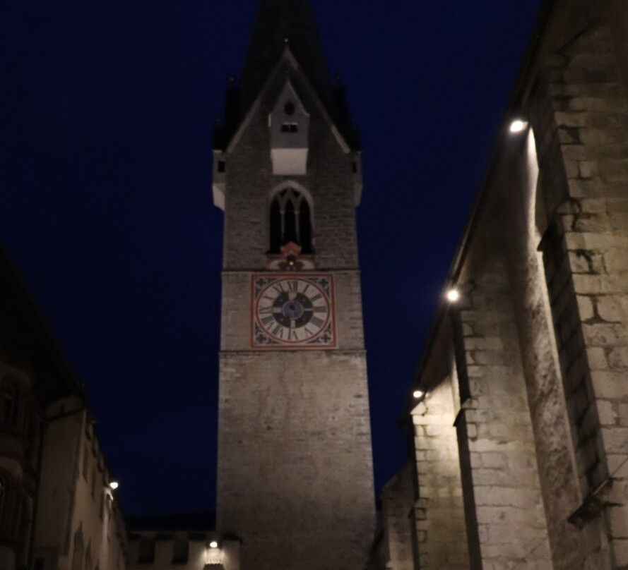 Torre Bianca-布雷萨诺内必去景点