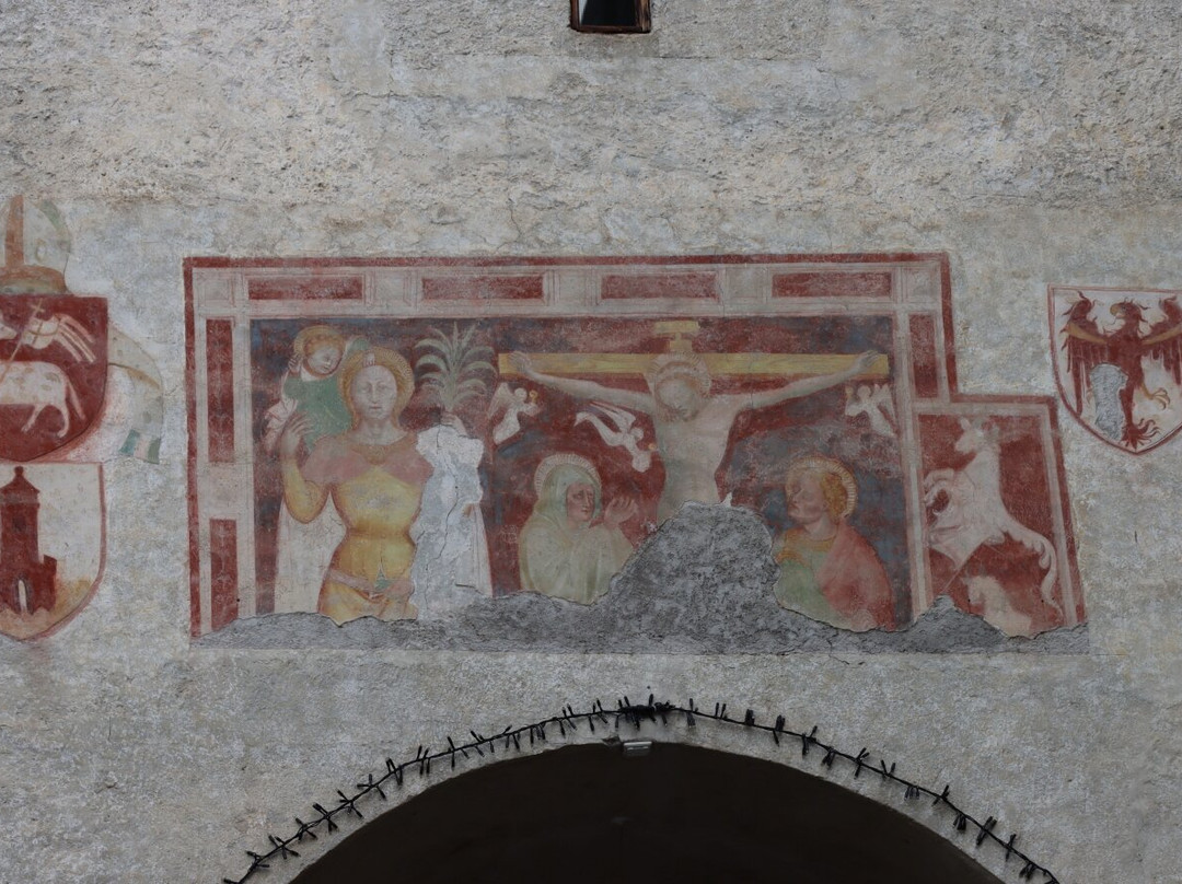 Porta Delle Orsoline-布鲁尼科必去景点