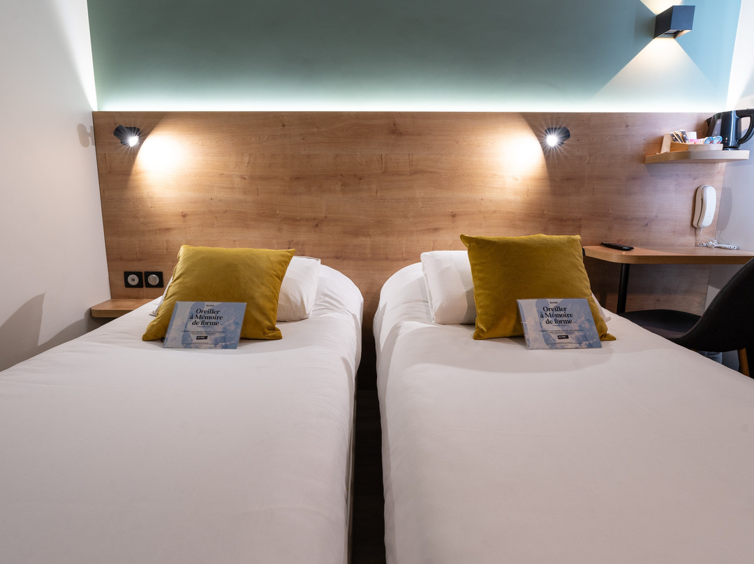 基里亚德蒙佩里尔苏德拉特酒店主图