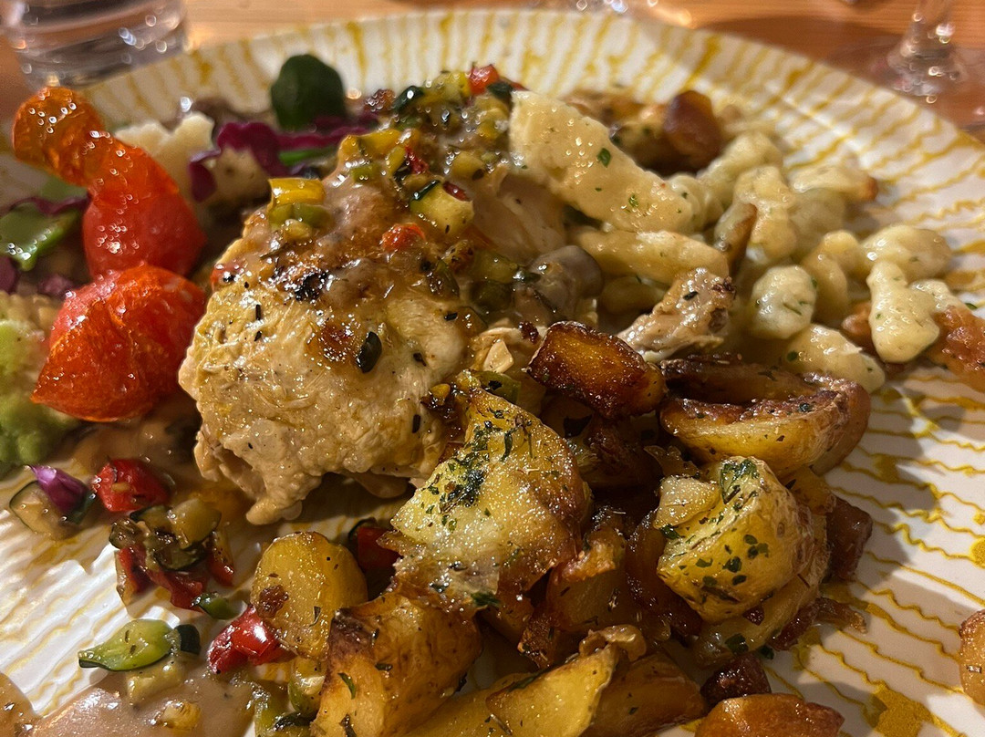 Logis Hôtel le Bouton d'Or主图