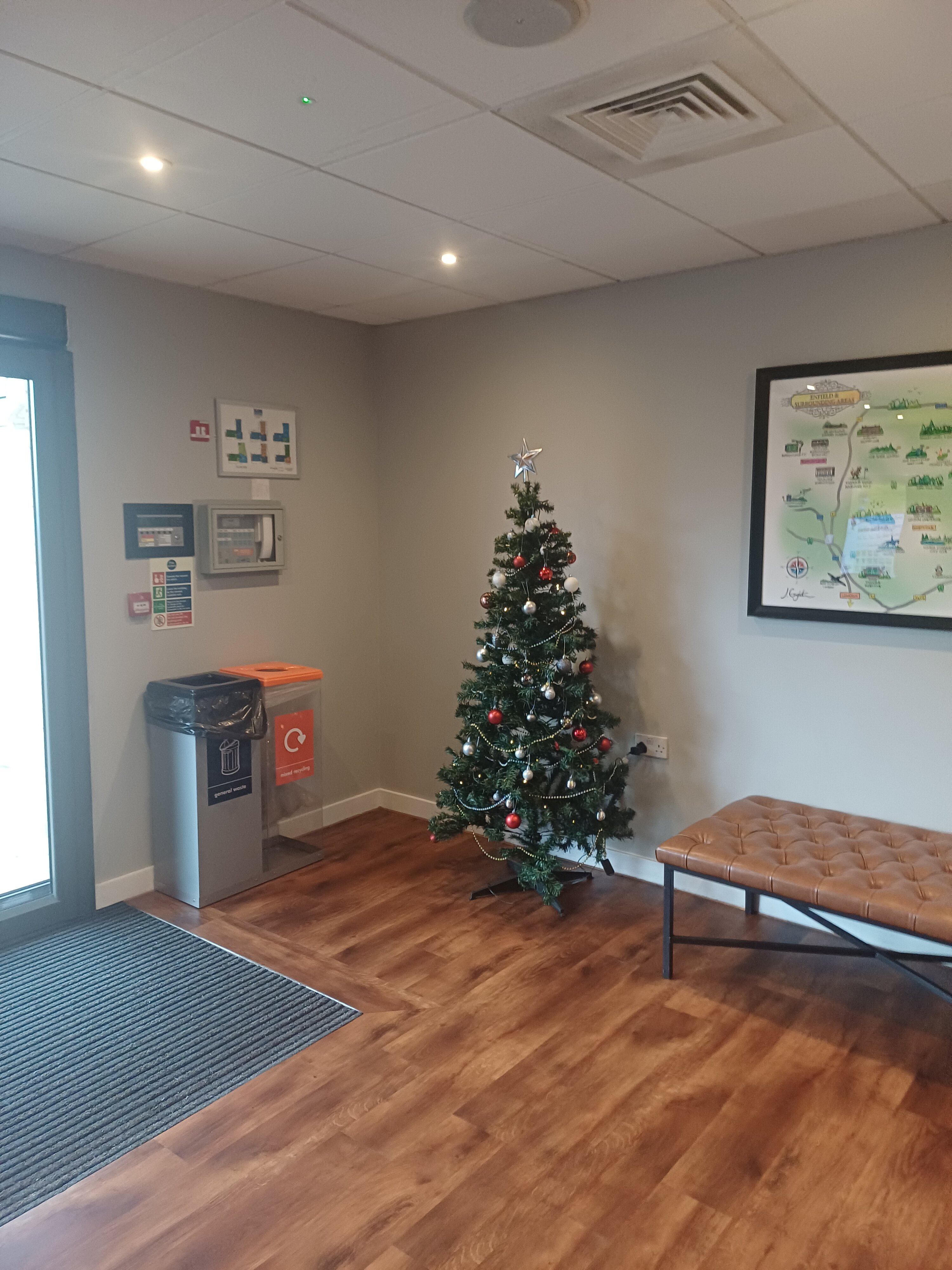 Travelodge London Enfield Hotel-官方