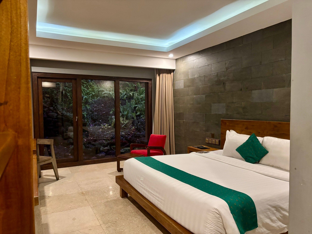 The Westlake Resort Yogyakarta主图