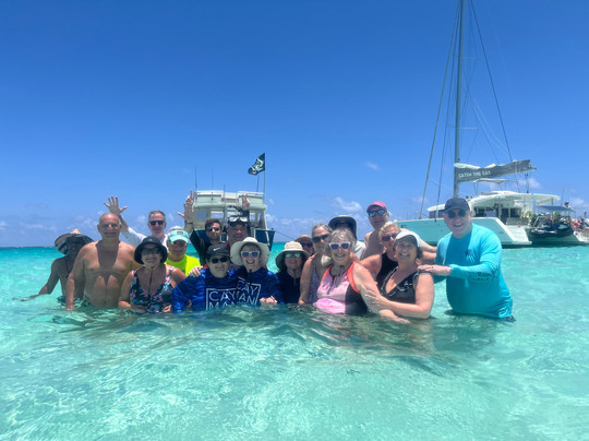 Double Trouble Charters-西湾必去景点