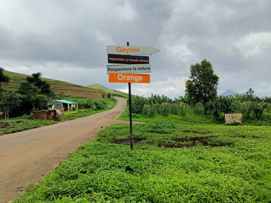 Geysers of Analavory-Analavory必去景点