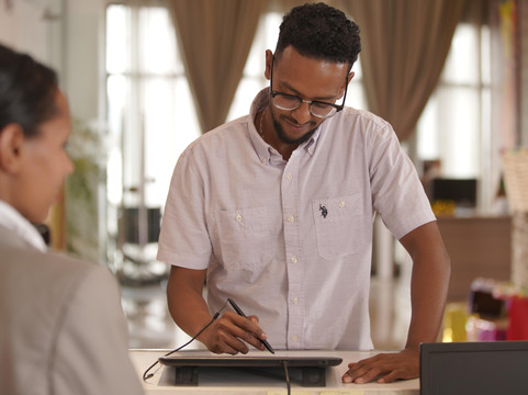 Elgel Hotel And Spa主图