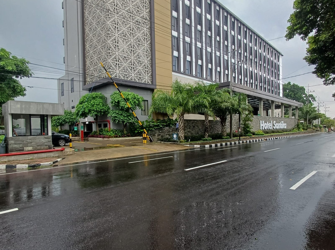 Hotel Santika Blitar