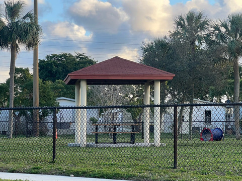 Patrick J. Meli Park-达尼亚滩必去景点