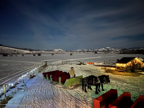 Bar Lazy L Ranch Sleigh Ride-斯廷博特斯普林斯必去景点