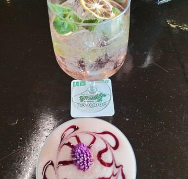 Legends Bar-阿尔布赞拉必去景点