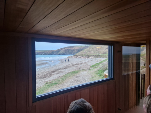 Sauna Môr - Llŷn's Sauna By The Sea