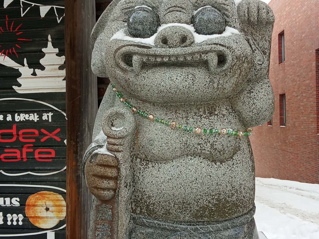 雅亭公园酒店主图