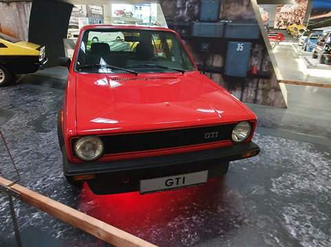 辛斯海姆酒店主图