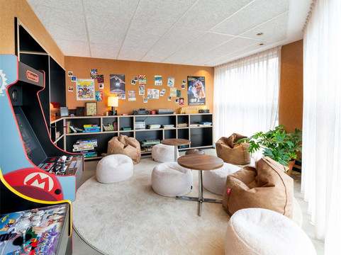 宜必思尚品巴黎维勒瑞夫酒店