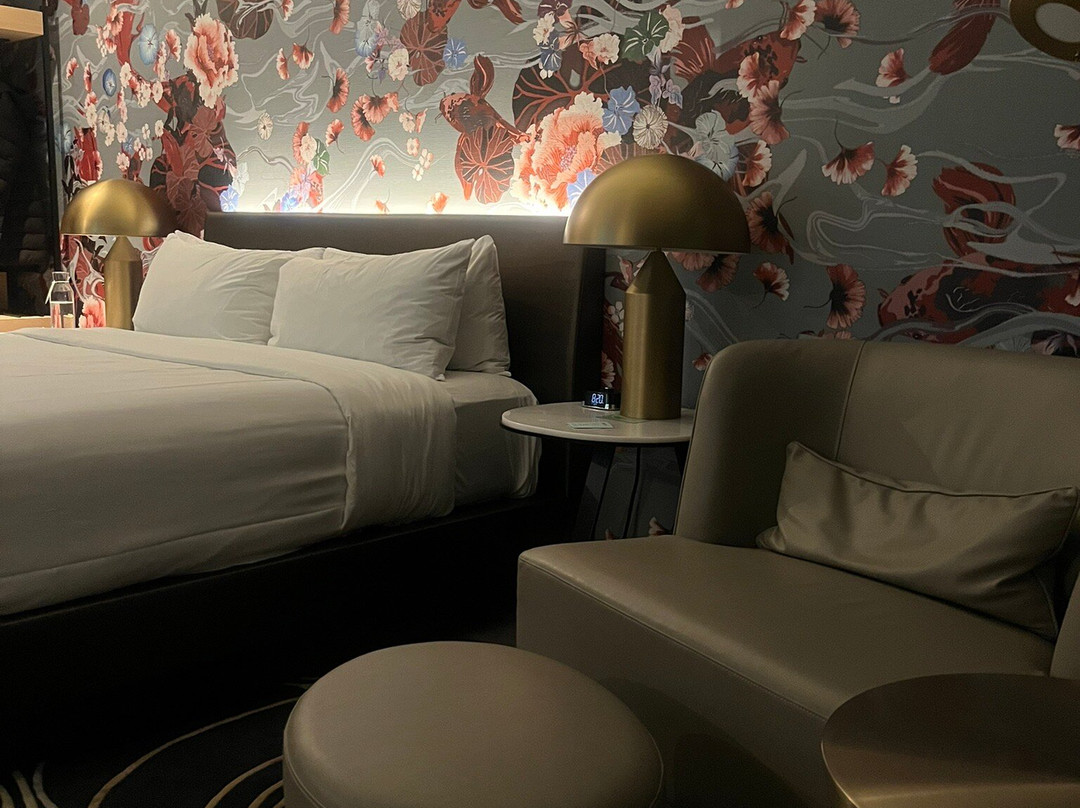 范桑特酒店主图