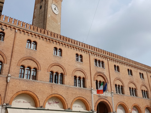 Palazzo dei Trecento-特雷维索必去景点