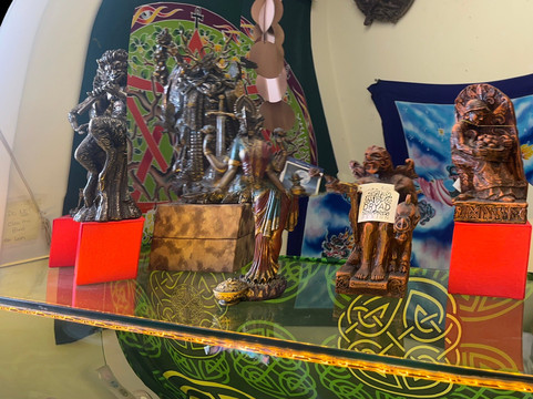 House of Ravenwood-Yellow Springs必去景点