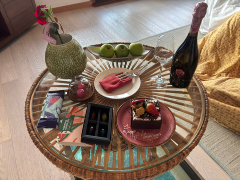 OBLU SELECT Lobigili主图