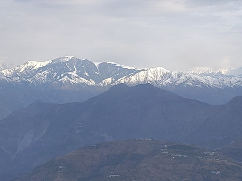 雪谷度假村主图