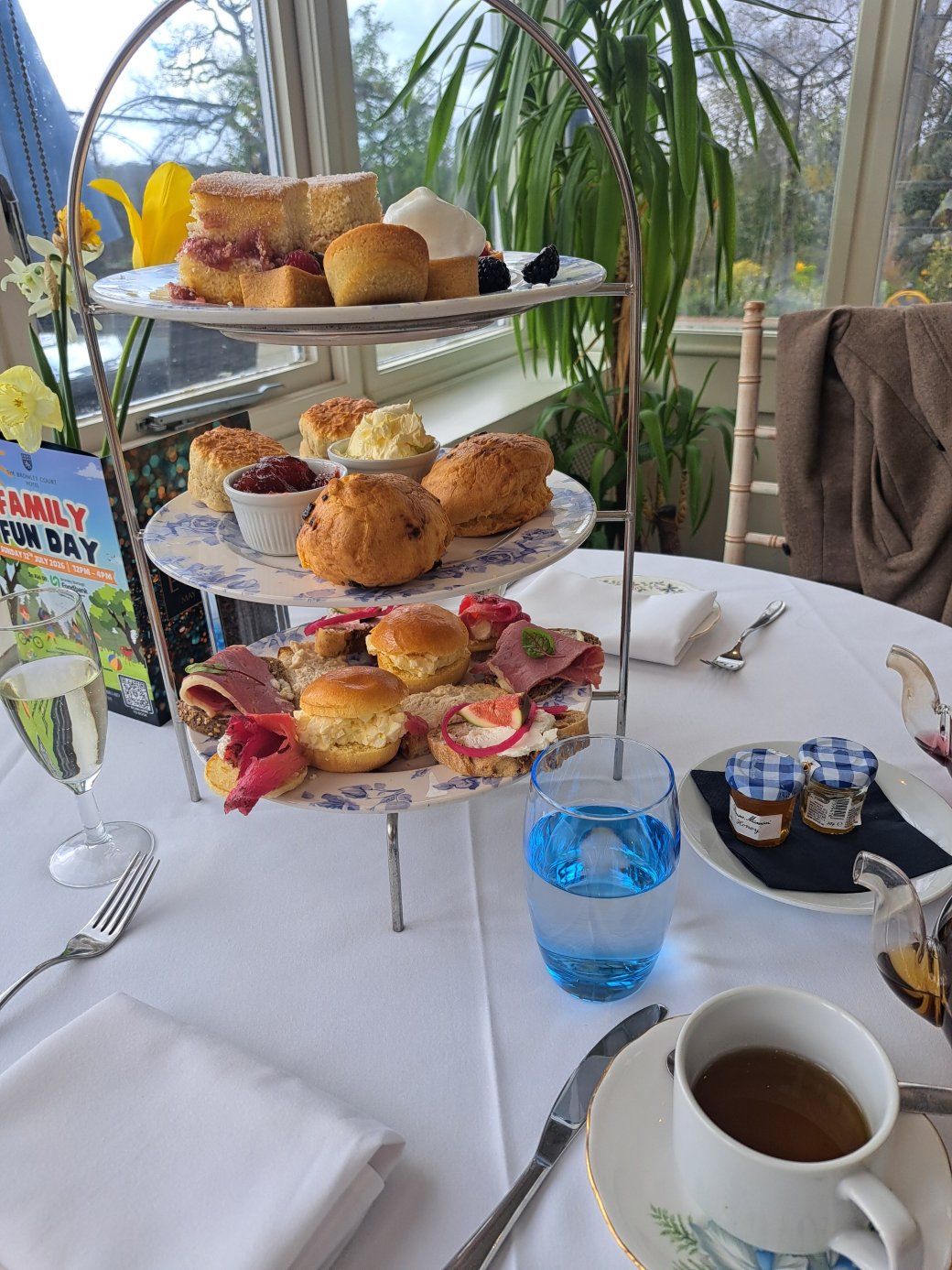 布罗姆利庭院酒店-官方