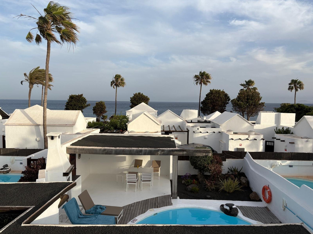 埃雷达德卡梅齐别墅主图