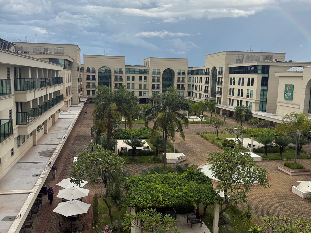 巴西利亚品质套房酒店主图