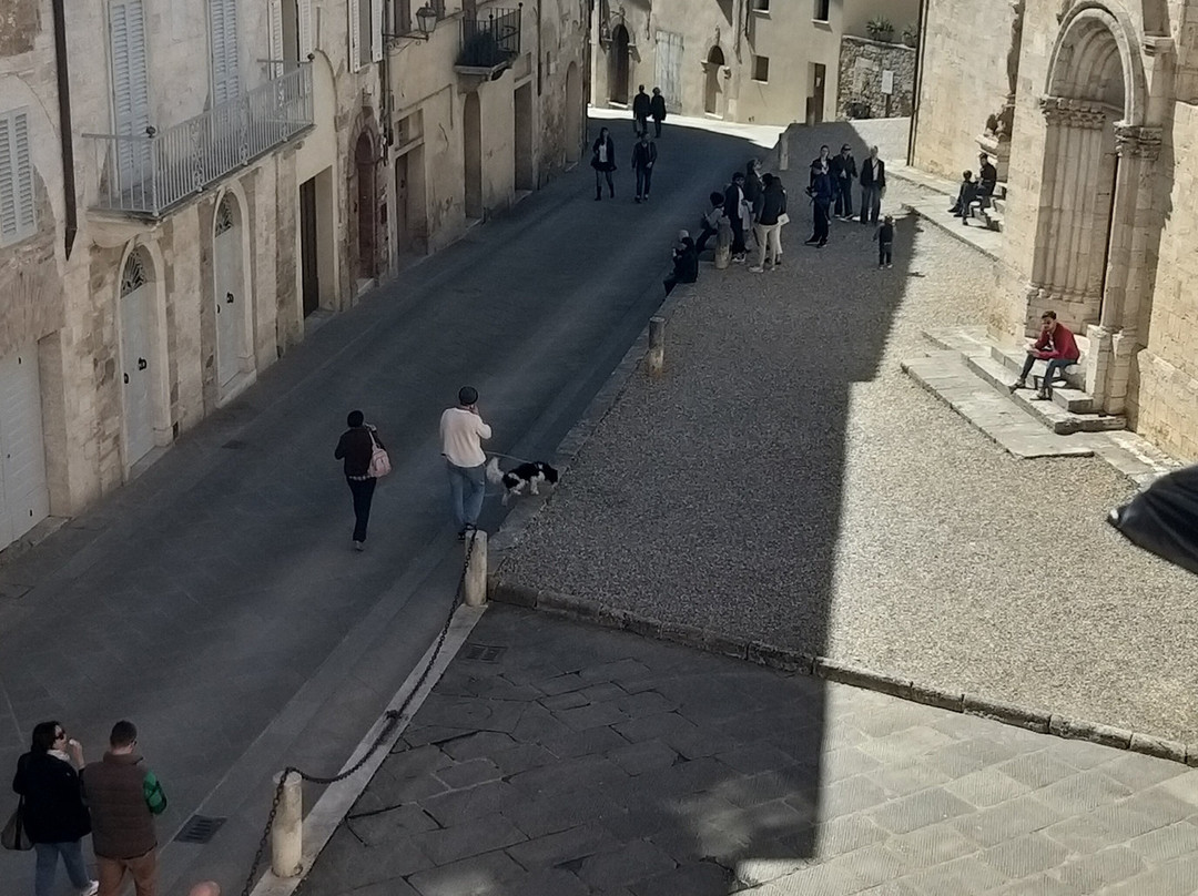 Palazzo Chigi-圣奎里科多尔恰必去景点