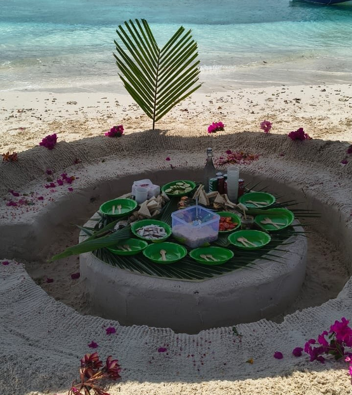 Kamadhoo Inn主图