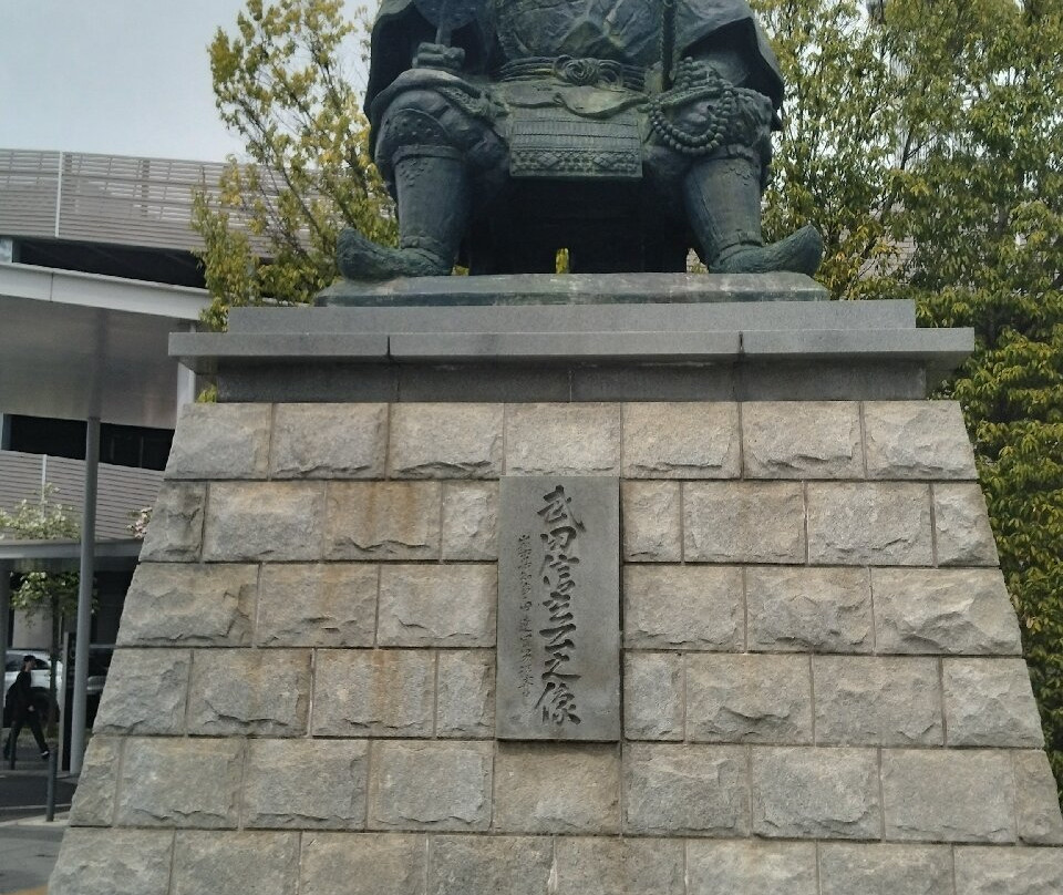 Takeda Shingen Statue-甲府市必去景点