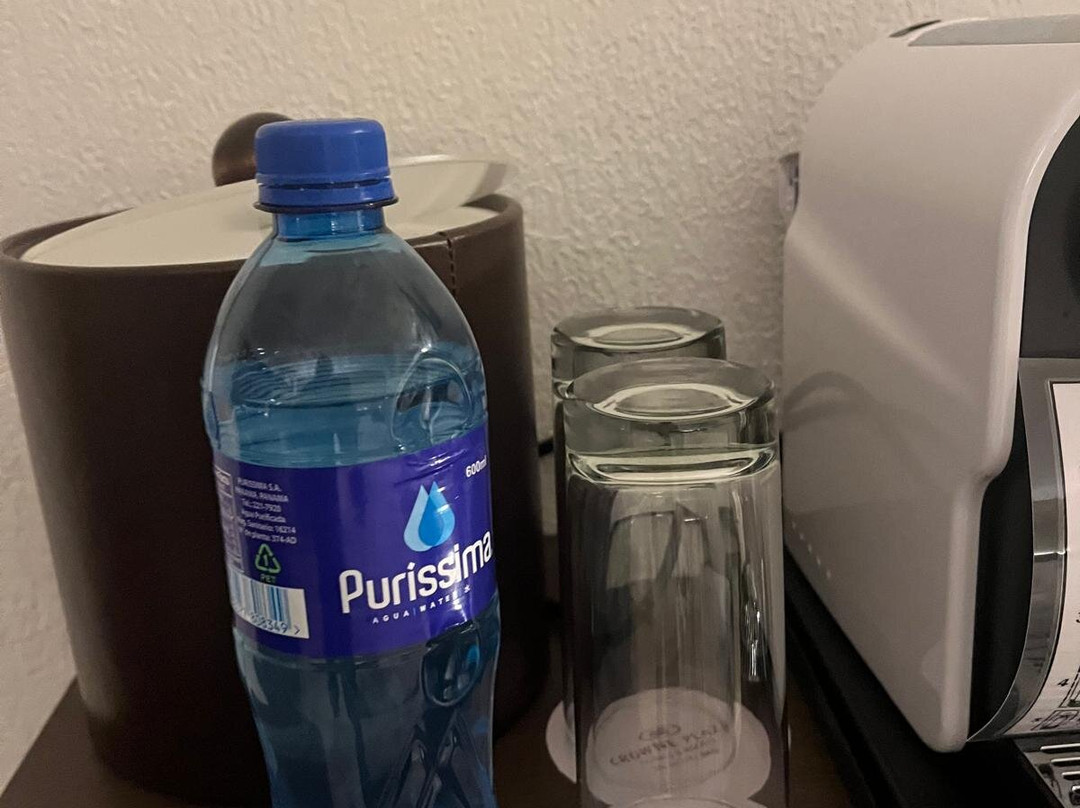 巴拿马机场皇冠假日酒店主图
