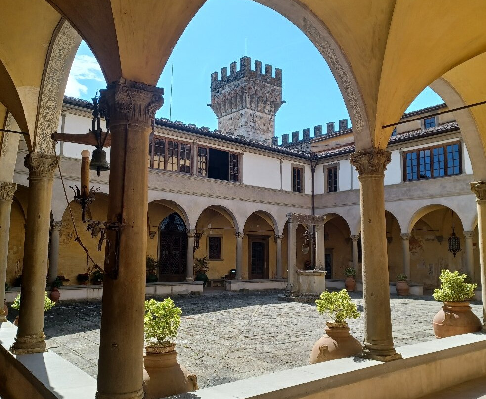Abbazia di San Michele Arcangelo a Passignano-佩萨河谷塔瓦内莱必去景点