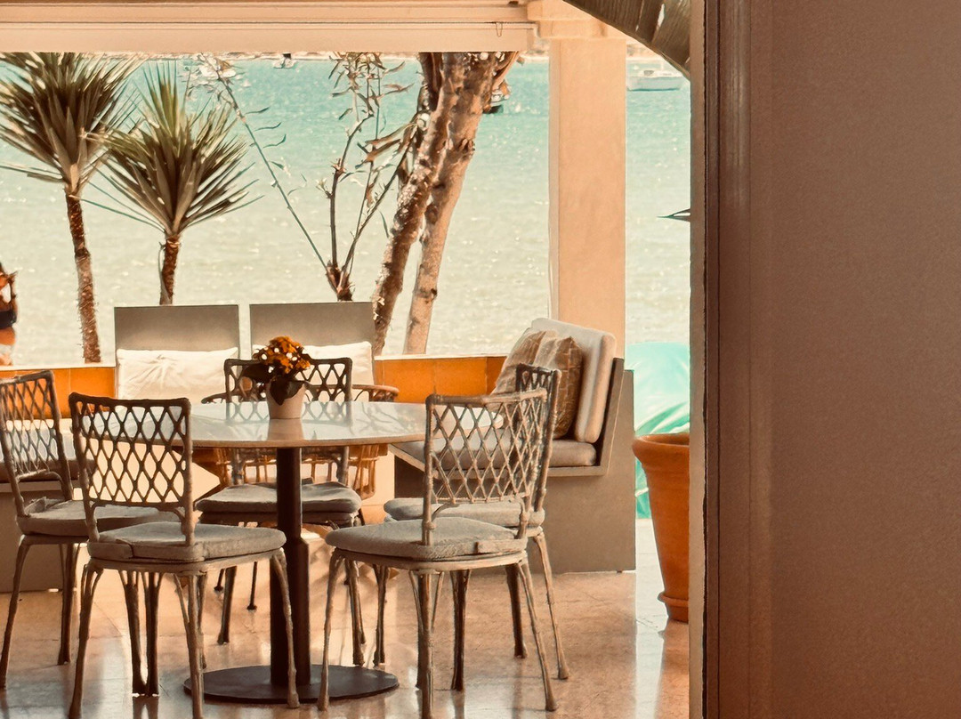 Hostal la Savina主图