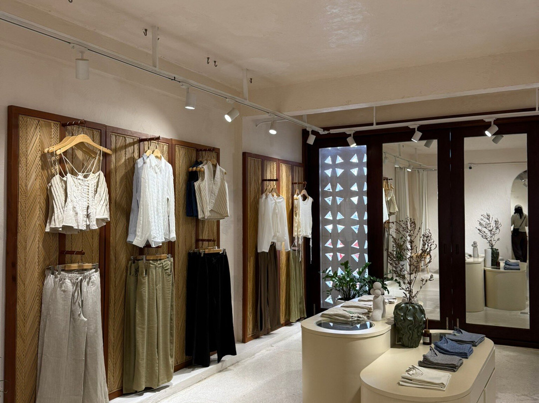 Her Works Vientiane Flagship Store-万象必去景点