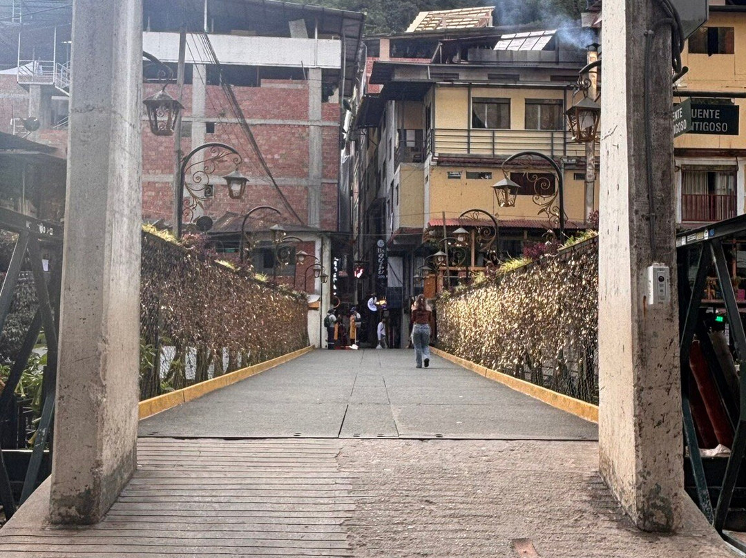 Puente Sinchi Roca-温泉镇必去景点