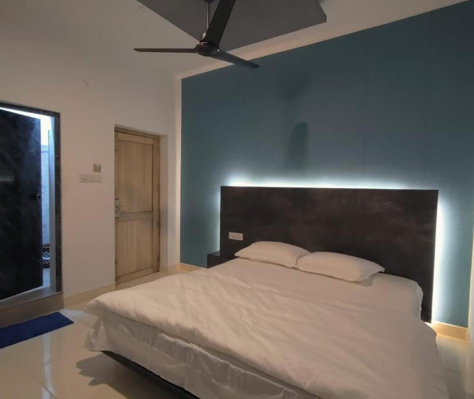 Aldhi Residency