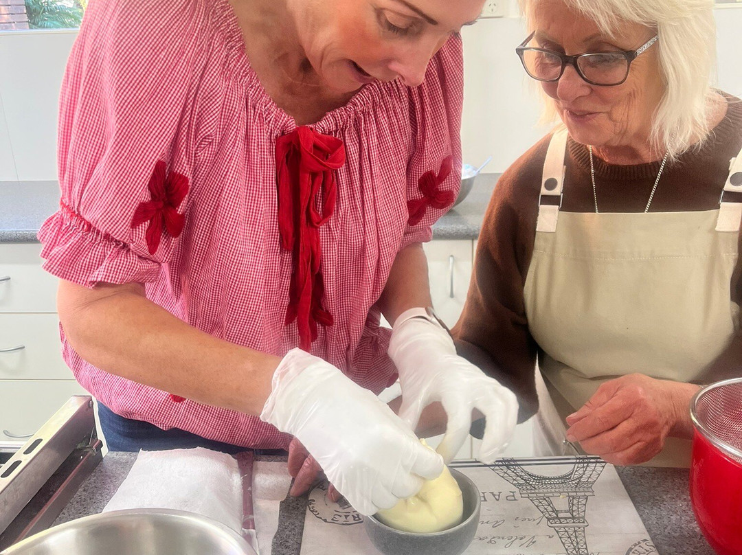 Artisan Cheese & Cooking School-Emerald Beach必去景点
