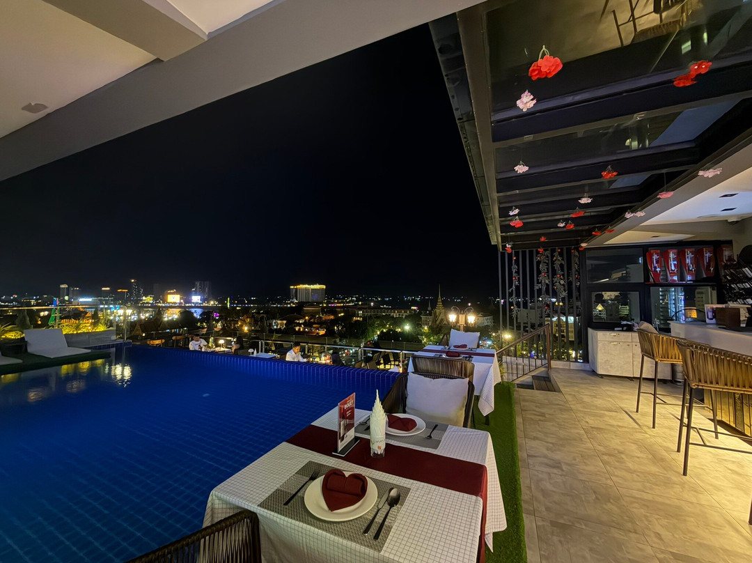 Akasa Skybar