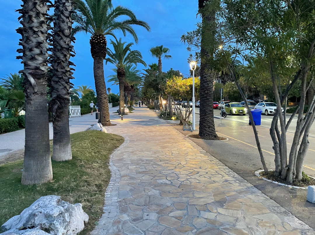Lungomare San Benedetto del Tronto-圣贝内代托-德尔特龙托必去景点