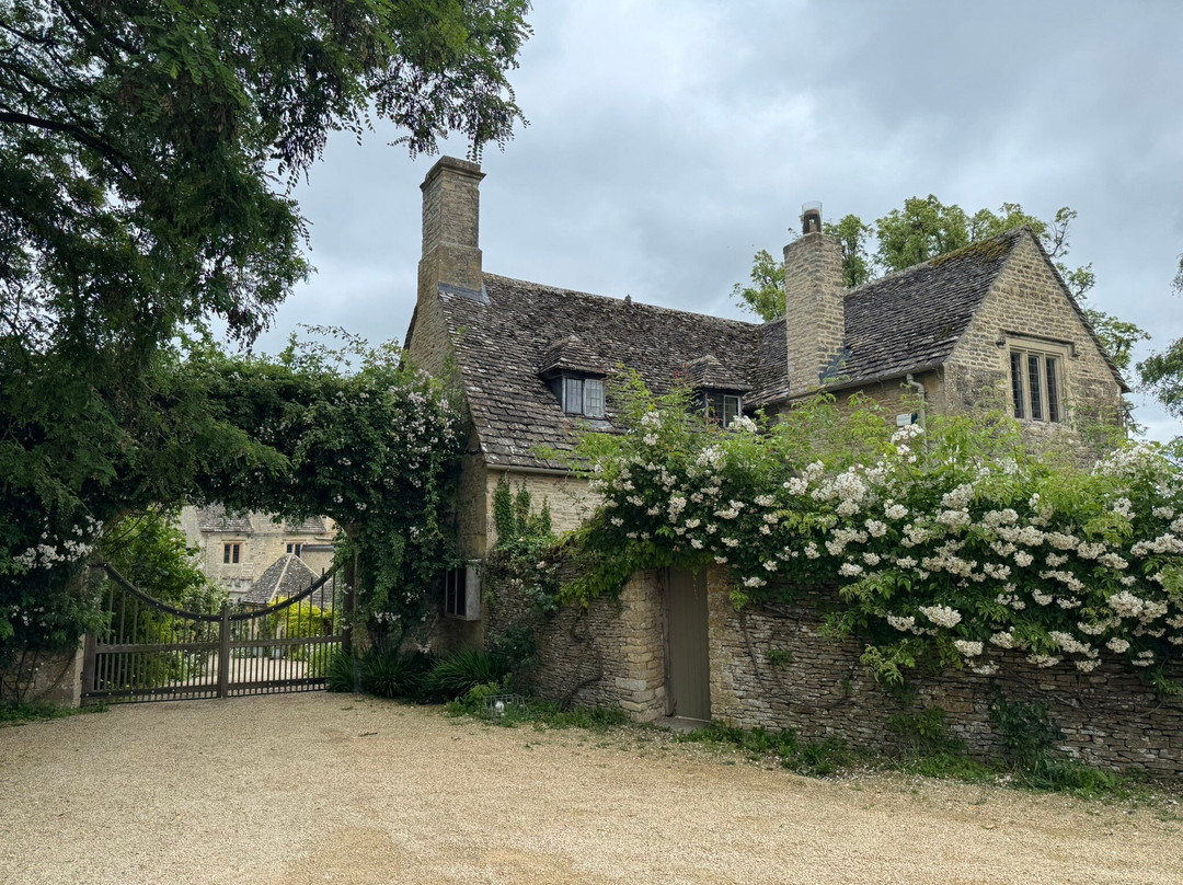 Hidden Cotswold Tours-Milton-under-Wychwood必去景点