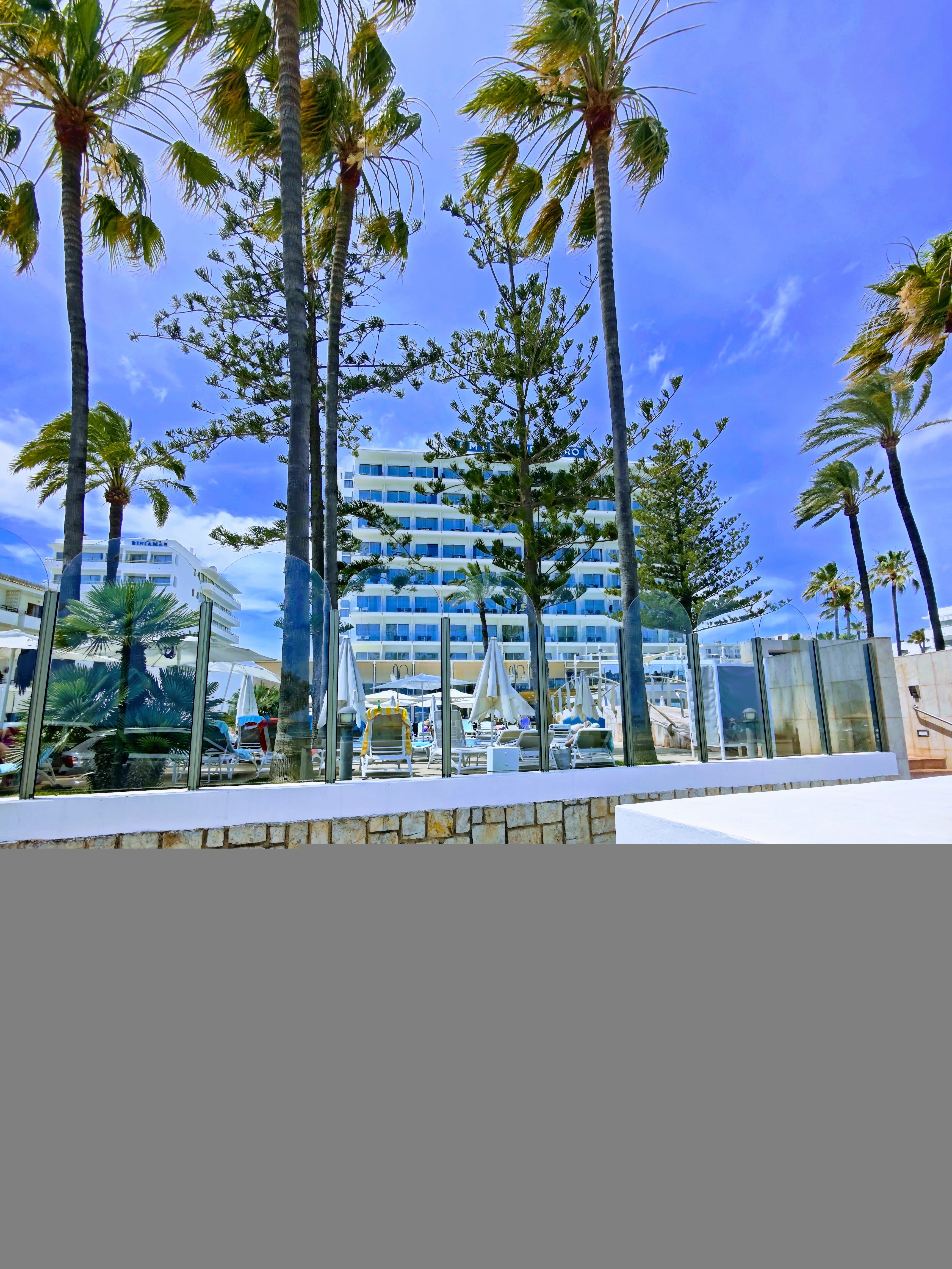 CM普拉亚德尔莫罗酒店-旅行者