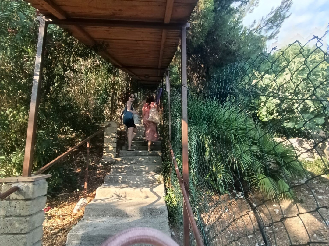 Lido 300 Gradini-加埃塔必去景点