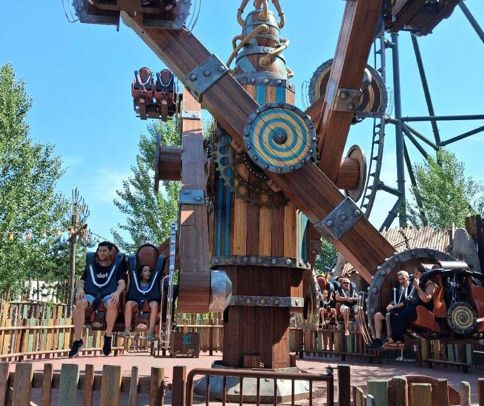 Parc Asterix-普拉伊必去景点